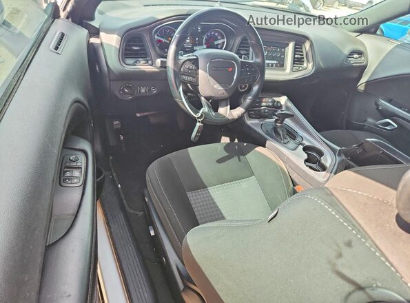 2C3CDZBT4PH544024 2023 DODGE CHALLENGER Brown Widok deski rozdzielczej