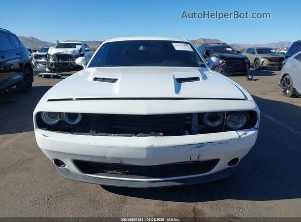 2C3CDZBT5JH111836 2018 DODGE CHALLENGER White Вид щитка приладів