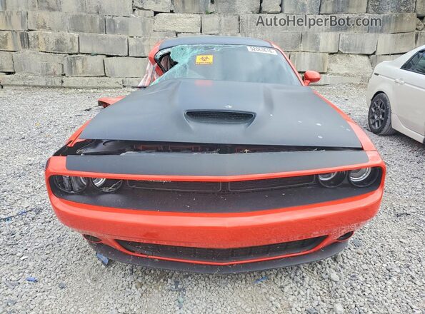 2C3CDZBT5JH116129 2018 DODGE CHALLENGER Orange Widok z przodu