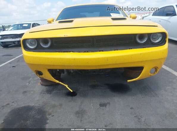 2C3CDZBT5JH172183 2018 DODGE CHALLENGER Yellow Вид спереду