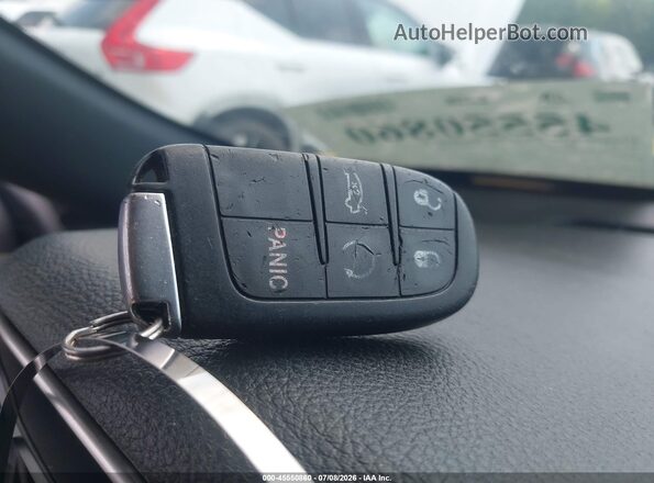 2C3CDZBT5JH172183 2018 DODGE CHALLENGER Yellow Вид панелі приладів