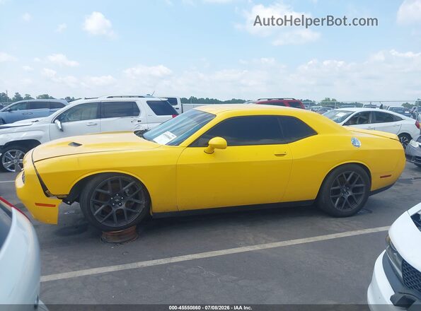 2C3CDZBT5JH172183 2018 DODGE CHALLENGER Yellow 
