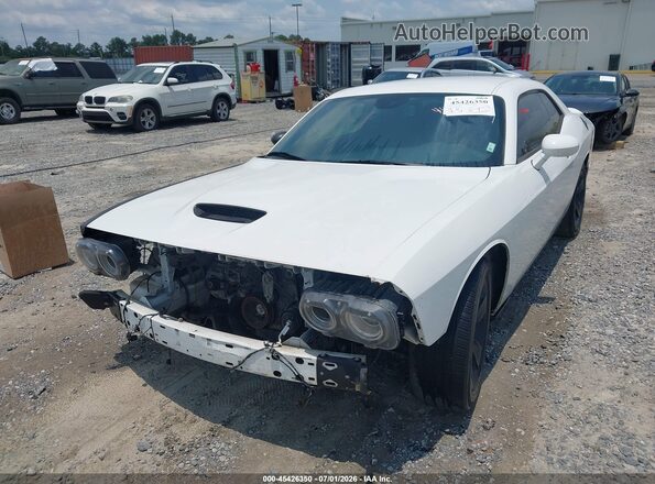 2C3CDZBT5LH243756 2020 DODGE CHALLENGER Белый Вид спереди