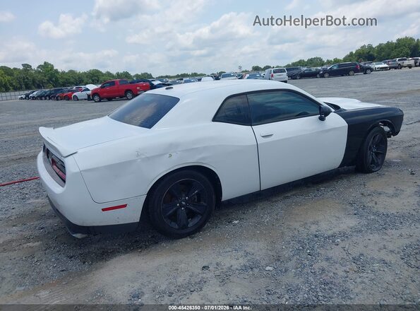 2C3CDZBT5LH243756 2020 DODGE CHALLENGER Белый Задняя правая четверть