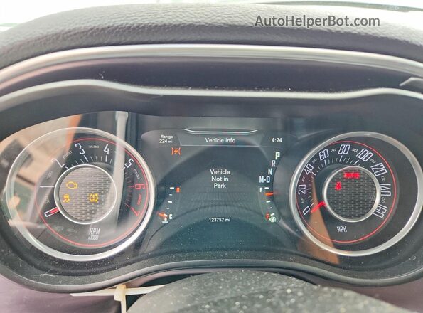 2C3CDZBT6GH153750 2016 DODGE CHALLENGER Silver Սարքավորումների վահանակի տեսք