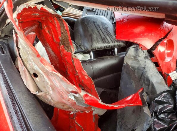 2C3CDZBT7JH270616 2018 DODGE CHALLENGER Красный Вид панели приборов