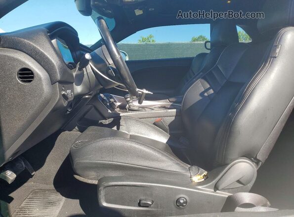 2C3CDZBT7KH641291 2019 DODGE CHALLENGER White Front interior view