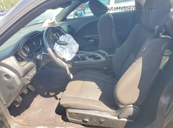 2C3CDZBT8JH219898 2018 DODGE CHALLENGER Угольный Вид салона спереди
