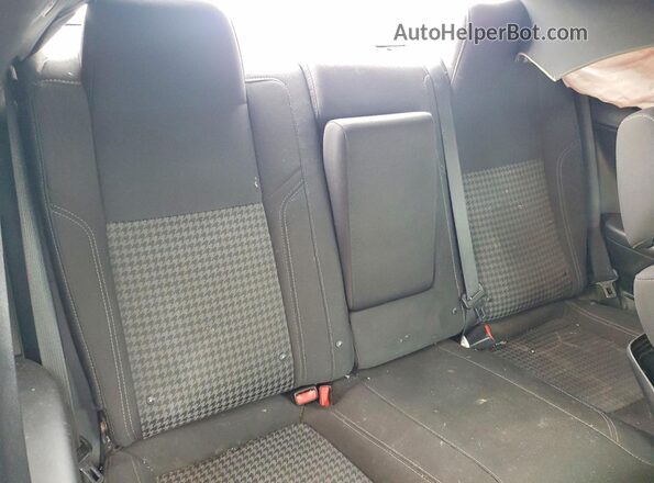 2C3CDZBT8JH225099 2018 DODGE CHALLENGER Silver Rear seats view