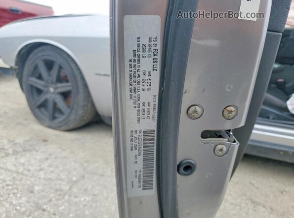 2C3CDZBT8JH225099 2018 DODGE CHALLENGER Silver Engine compartment view