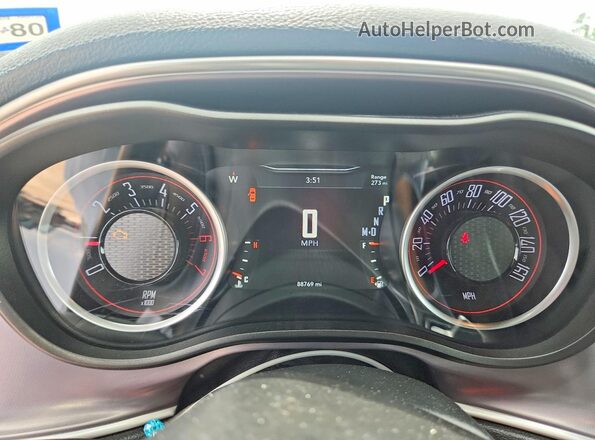 2C3CDZBT8KH530099 2019 DODGE CHALLENGER Gray ხელსაწყოთა პანელის ხედი