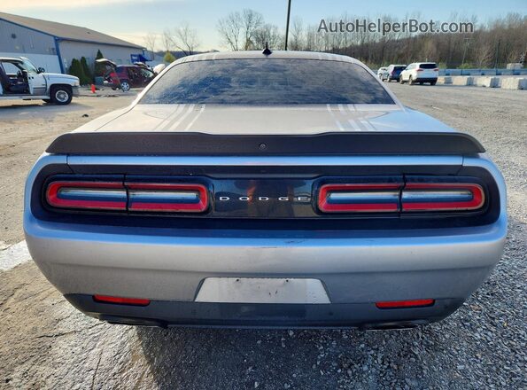 2C3CDZBT9JH161512 2018 DODGE CHALLENGER Silver უკანა ხედი