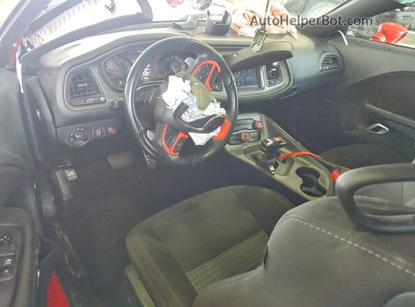 2C3CDZBT9PH662506 2023 DODGE CHALLENGER Red Widok deski rozdzielczej