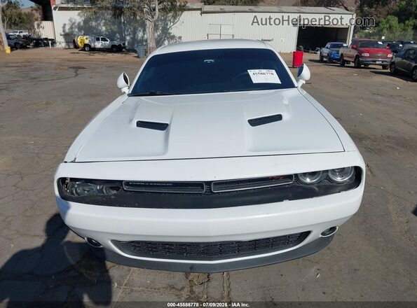 2C3CDZBTXJH123920 2018 DODGE CHALLENGER White Widok zestawu wskaźników