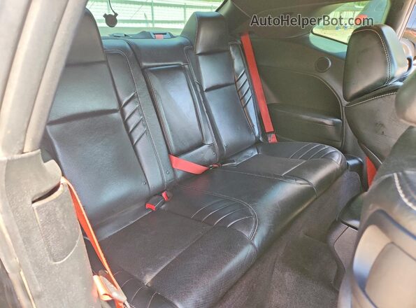 2C3CDZC93GH262928 2016 DODGE CHALLENGER Black Widok tylnych siedzeń