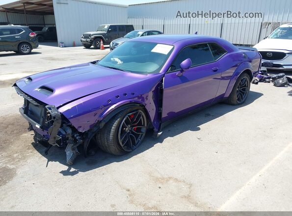 2C3CDZC93PH647910 2023 DODGE CHALLENGER Purple Vista tres cuartos delantera izquierda