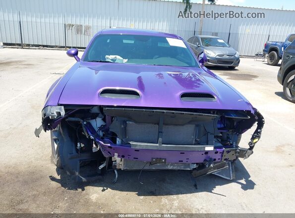 2C3CDZC93PH647910 2023 DODGE CHALLENGER Purple Vista interior trasera