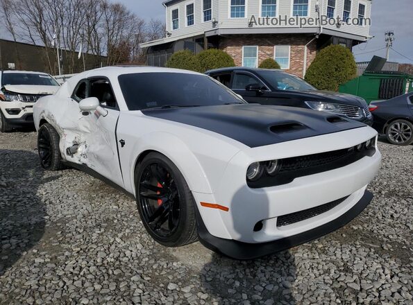 2C3CDZC94JH116092 2018 DODGE CHALLENGER Белый Передняя правая четверть
