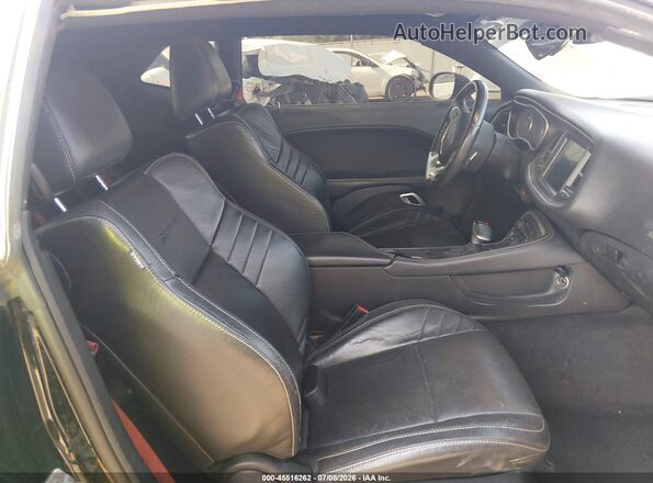 2C3CDZDJ0GH275127 2016 DODGE CHALLENGER Black Front interior view