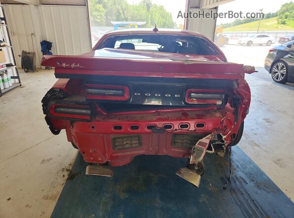2C3CDZDJ4HH633122 2017 DODGE CHALLENGER Red Հետևի տեսք