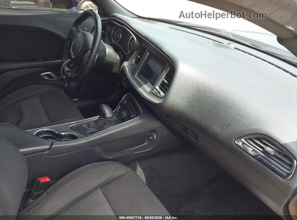 2C3CDZDJ7GH217127 2016 DODGE CHALLENGER Dark Blue Вид салона спереди