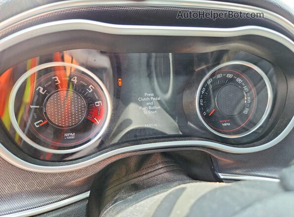 2C3CDZDJ9JH251190 2018 DODGE CHALLENGER Blue Widok zestawu wskaźników