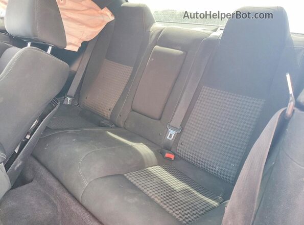 2C3CDZFJ0KH540490 2019 DODGE CHALLENGER Blue Вид задніх сидінь