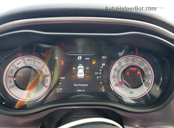 2C3CDZFJ0KH540490 2019 DODGE CHALLENGER Blue Вид щитка приладів