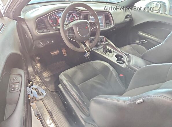 2C3CDZFJ0KH642291 2019 DODGE CHALLENGER Gray Dashboard view