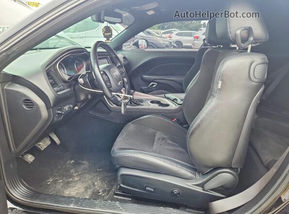 2C3CDZFJ0LH143153 2020 DODGE CHALLENGER Black წინა სალონის ხედი