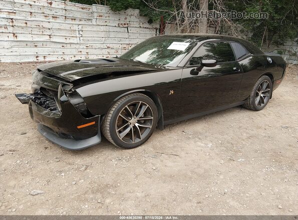 2C3CDZFJ1GH288949 2016 DODGE CHALLENGER Черный Передняя левая четверть