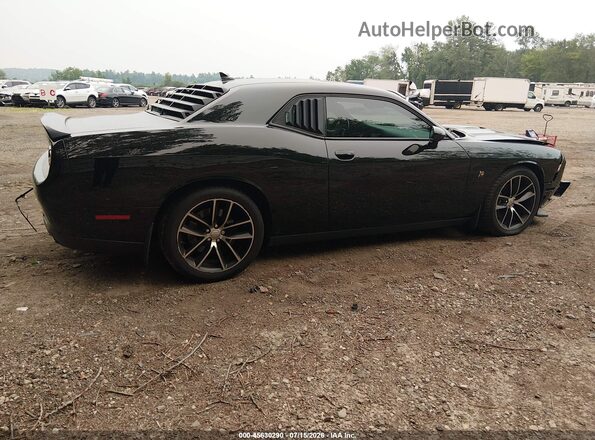 2C3CDZFJ1GH288949 2016 DODGE CHALLENGER Черный Задняя правая четверть
