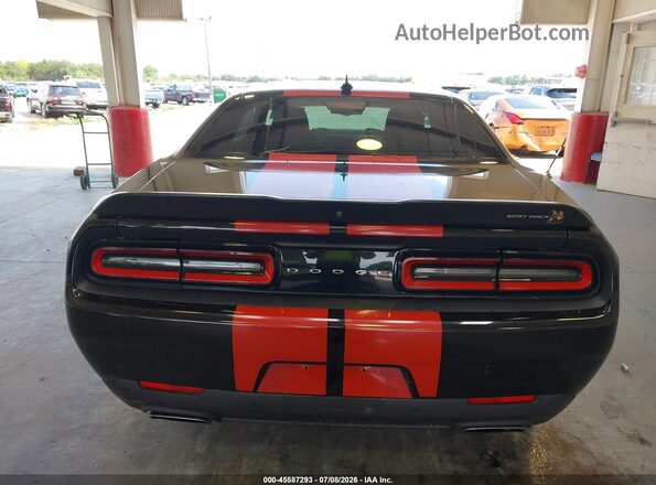 2C3CDZFJ1LH231175 2020 DODGE CHALLENGER Black 