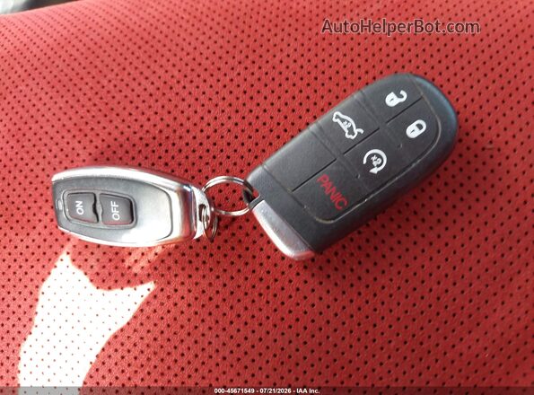 2C3CDZFJ2GH271495 2016 DODGE CHALLENGER Black Dashboard view