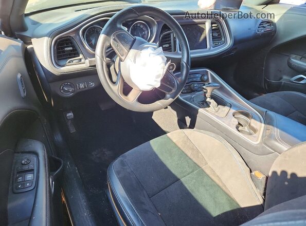 2C3CDZFJ2MH550893 2021 DODGE CHALLENGER Black Dashboard view