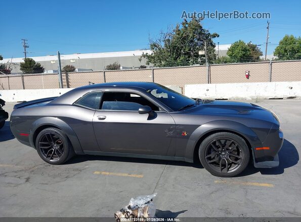 2C3CDZFJ2MH577771 2021 DODGE CHALLENGER Серый Вид задней части салона