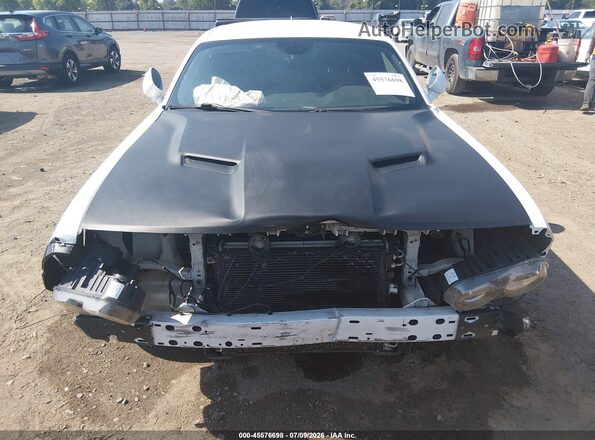 2C3CDZFJ3HH578689 2017 DODGE CHALLENGER White Vista frontal