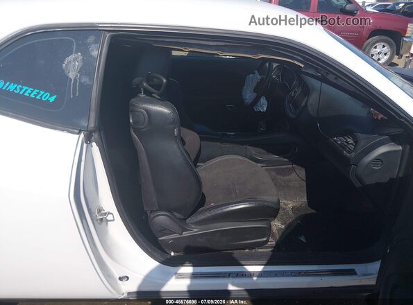 2C3CDZFJ3HH578689 2017 DODGE CHALLENGER White Vista interior delantera