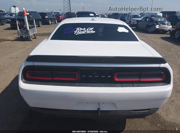 2C3CDZFJ3HH578689 2017 DODGE CHALLENGER White 