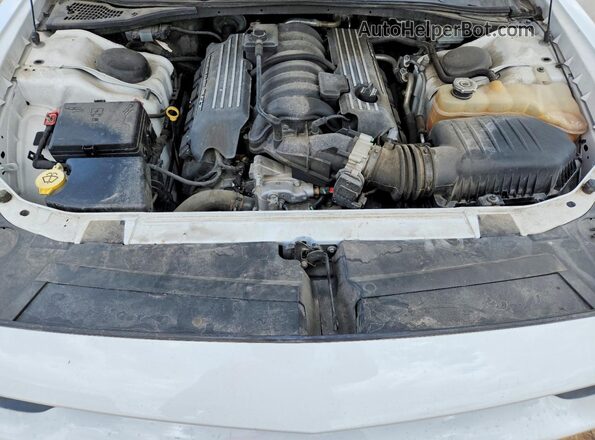 2C3CDZFJ3KH624867 2019 DODGE CHALLENGER White უკანა სალონის ხედი