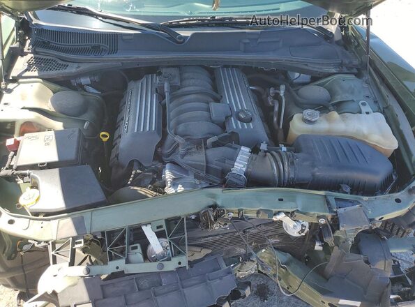 2C3CDZFJ3NH238423 2022 DODGE CHALLENGER Green Вид задньої частини салону