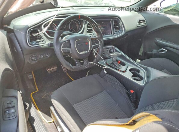 2C3CDZFJ4JH252115 2018 DODGE CHALLENGER Silver Вид панелі приладів