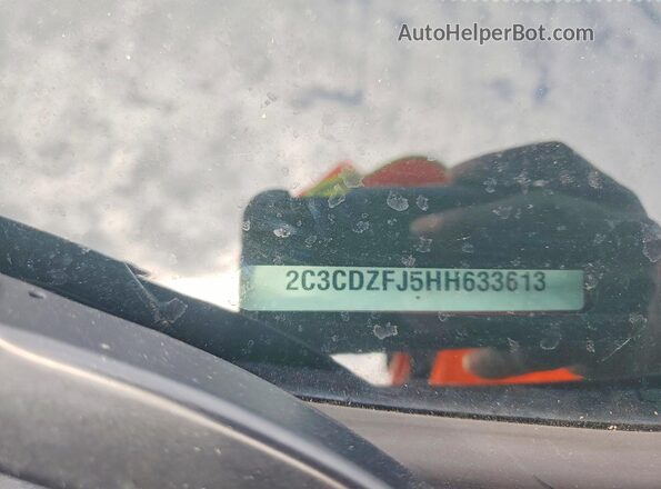2C3CDZFJ5HH633613 2017 DODGE CHALLENGER Бордовый Вид подкапотного пространства