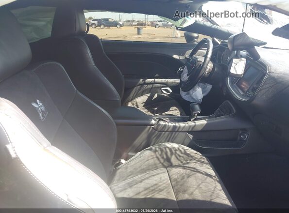 2C3CDZFJ5LH206358 2020 DODGE CHALLENGER Gray Вид салону спереду