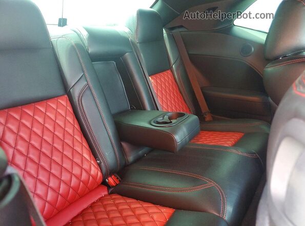 2C3CDZFJ5PH510778 2023 DODGE CHALLENGER Черный Вид задних сидений