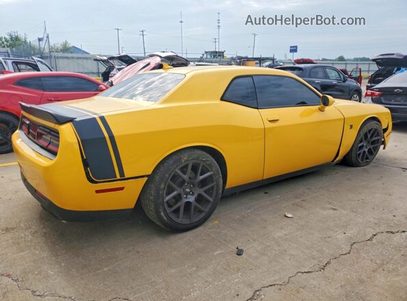 2C3CDZFJ6HH507941 2017 DODGE CHALLENGER Yellow Rear right