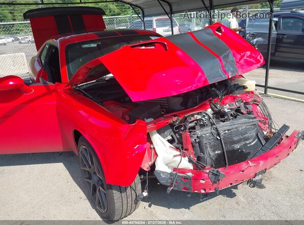 2C3CDZFJ7GH288728 2016 DODGE CHALLENGER Красный Вид спереди