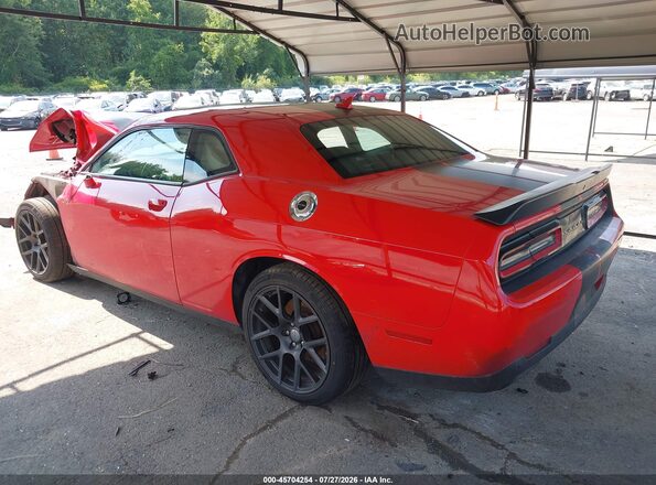 2C3CDZFJ7GH288728 2016 DODGE CHALLENGER Красный Задняя левая четверть