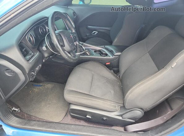 2C3CDZFJ8GH145657 2016 DODGE CHALLENGER Синий Вид салона спереди