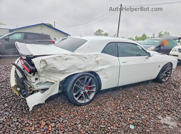 2C3CDZFJ8LH181178 2020 DODGE CHALLENGER White Tył prawy